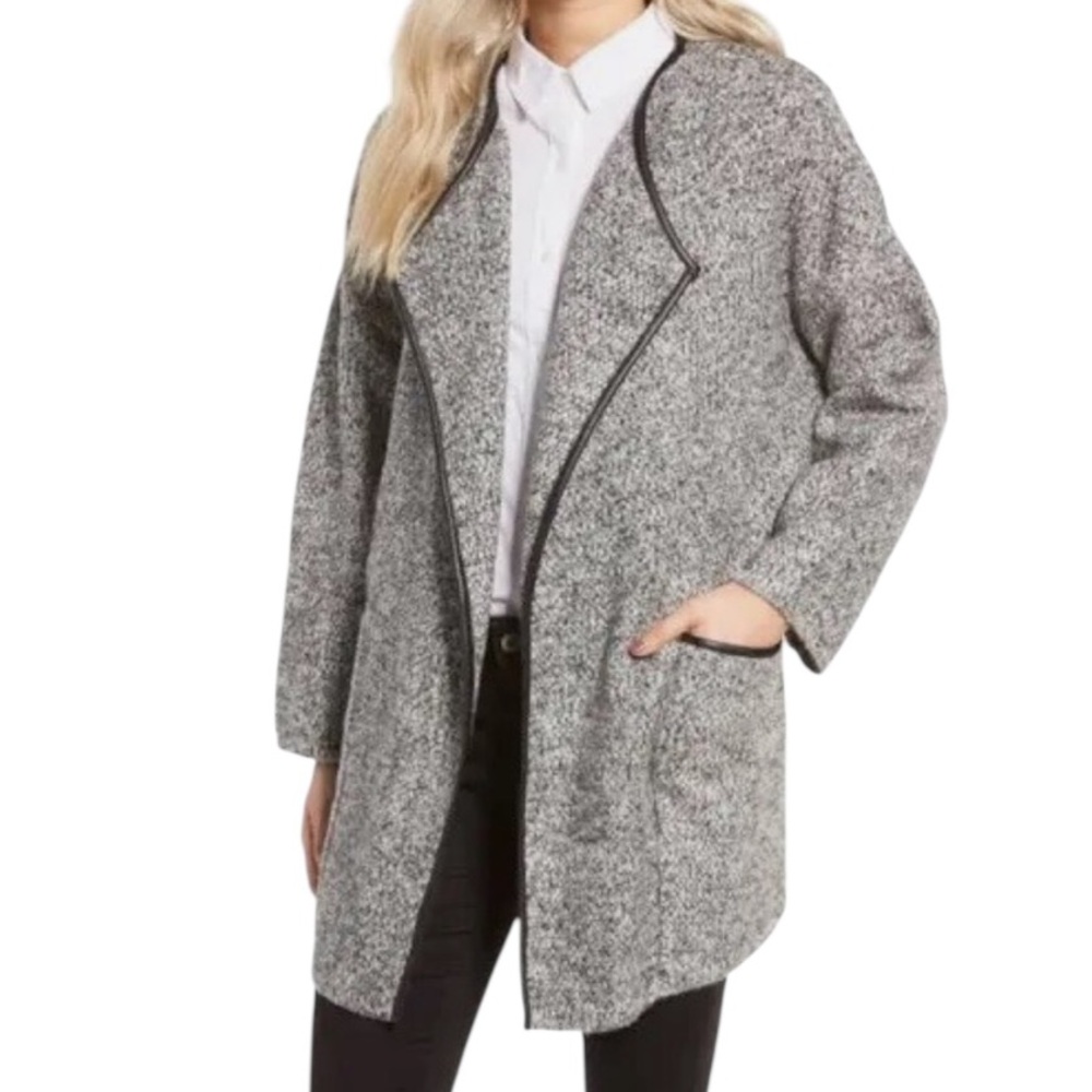 ASTR the Label Black/White/Gray Knit Open Front Sweater Coat with Black Trim L